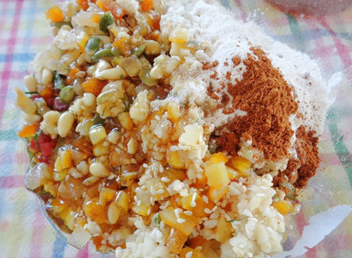 Bánh Trung thu nhân mứt khô trứng muối - 6