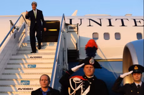 John Kerry - nha ngoai giao kien tri va khong so that bai - Anh 6