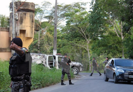 Brazil chi gan 370 trieu USD tang cuong an ninh tai cac nha tu - Anh 1