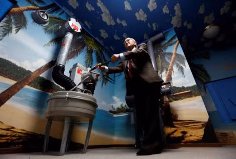 Ben trong ham tranh bom hat nhan o Nhat Ban - Anh 11