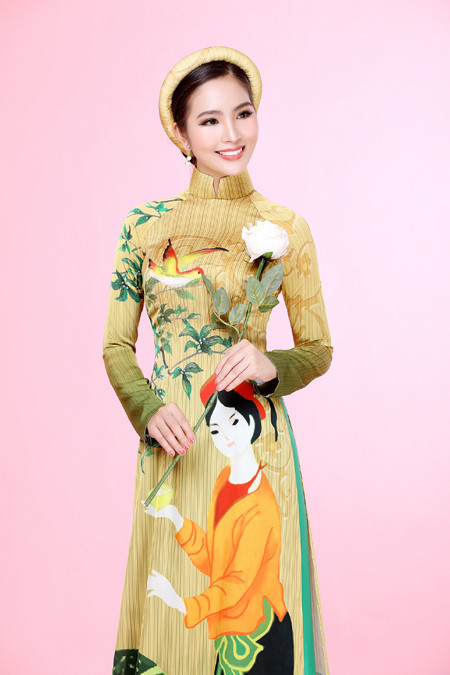 Hoa hậu Dương Kim Ánh lần đầu hát mở màn chương trình phát sóng trực tiếp - Ảnh 5 Hoa hau Duong Kim Anh lan dau hat mo man chuong trinh phat song truc tiep - Anh 5