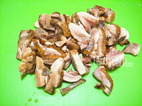Khỏi vắt óc nghĩ ăn gì hôm nay, gà sốt nước tương ăn lại hay hay! - Ảnh 8 Khoi vat oc nghi an gi hom nay, ga sot nuoc tuong an lai hay hay! - Anh 8