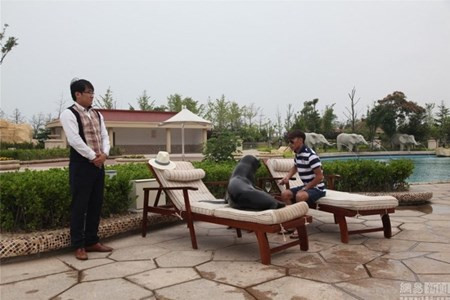 Dai gia thue sieu khach san to chuc sinh nhat thu cung