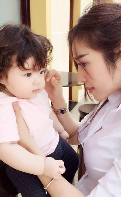 Elly Trần: “Phụ nữ cần phải biết nấu ăn“ ảnh 1