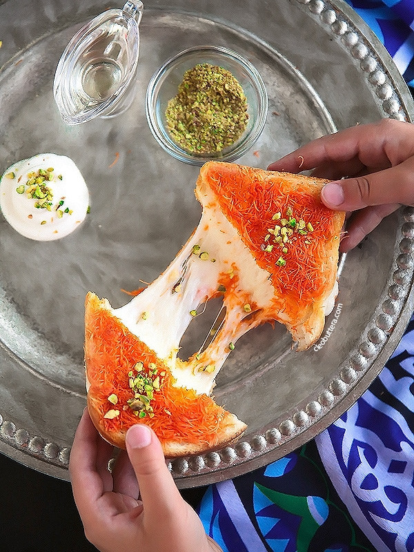 Làm bánh mì kẹp phô mai dễ mà ngon quên sầu cho bữa sáng!