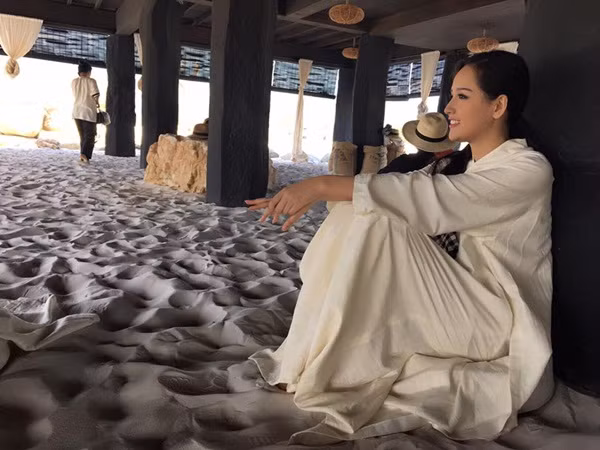 Dàn Hoa hậu, Á hậu Việt Nam hội ngộ tại "Dubai phiên bản Việt" ảnh 6