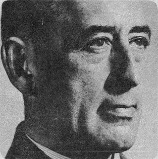 Ông Eric Frank Russell(Ảnh: sfhomeworld). Ông Eric Frank Russell(Ảnh: sfhomeworld)