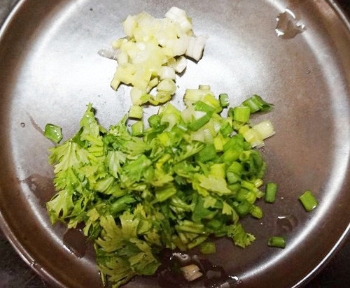 Đậu hũ non sốt nấm đông cô chay chuẩn bị đón Rằm ảnh 4 Đậu hũ non sốt nấm đông cô chay chuẩn bị đón Rằm - 5