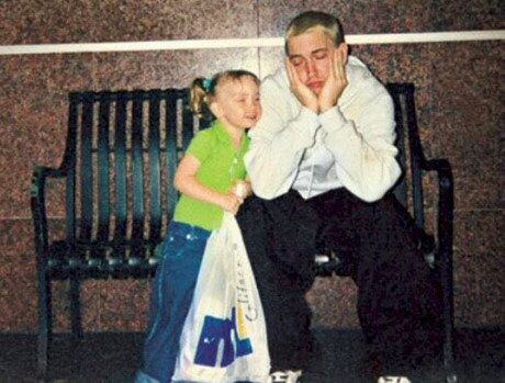 Con gái Eminem không chỉ xinh đẹp mà còn học rất giỏi - Ảnh 4 Con gai Eminem khong chi xinh dep ma con hoc rat gioi - Anh 4