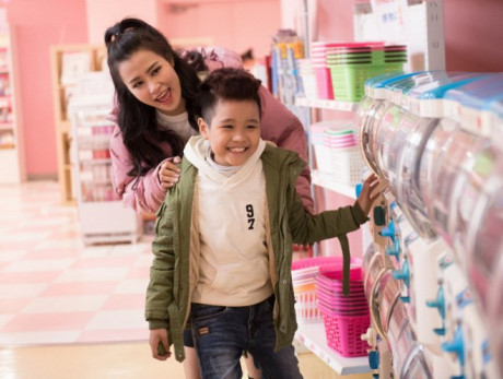 Valentine này, Ông Cao Thắng đã bị Đông Nhi cho ra rìa! - Ảnh 6 Valentine nay, Ong Cao Thang da bi Dong Nhi cho ra ria! - Anh 6