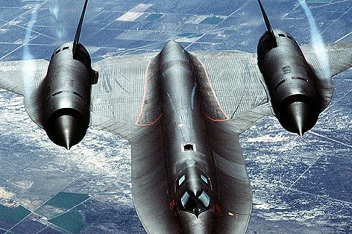 Máy bay SR-71 Blackbird siêu nhanh khiến mọi đối phương bất lực