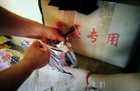 Bí mật ghê người phía sau những trái táo Trung Quốc - Ảnh 2 Bi mat ghe nguoi phia sau nhung trai tao Trung Quoc - Anh 2