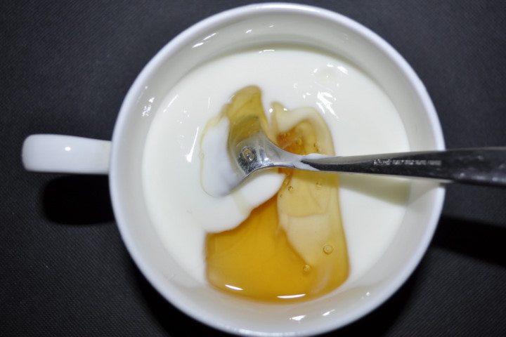 Lột hết da đen thay bằng da trắng mà chưa hết 10 nghìn đồng