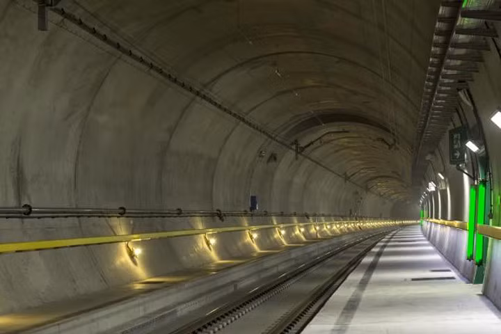 Na Uy xây đường hầm dưới biển xuyên núi đầu tiên trên thế giới