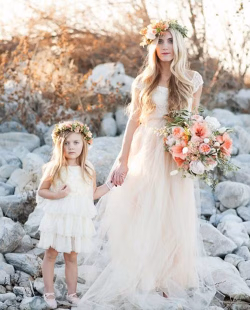 Những hình ảnh tuyệt đẹp của mẹ và con gái ảnh 3