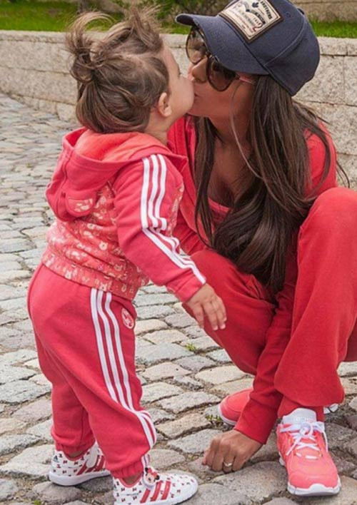 Những hình ảnh tuyệt đẹp của mẹ và con gái ảnh 6 Những hình ảnh tuyệt đẹp của mẹ và con gái ảnh 6