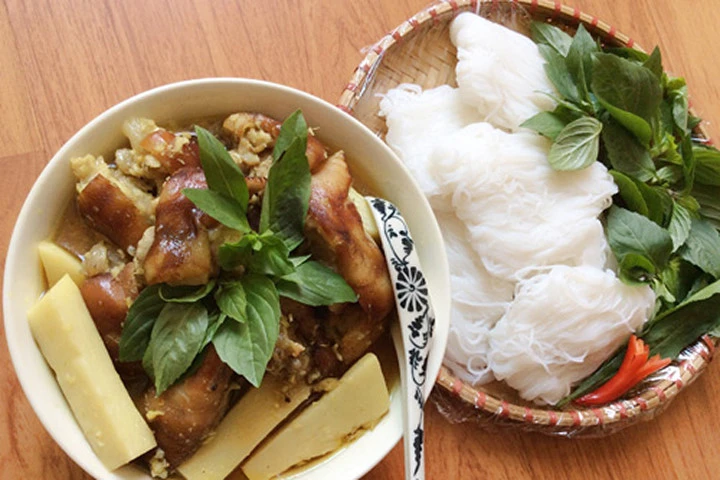 Cách nấu thịt chân giò giả cầy ngon