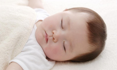 Chăm sóc bé 2 tháng tuổi theo cách này con vừa thông minh lại phát triển toàn diện - Ảnh 1 Cham soc be 2 thang tuoi theo cach nay con vua thong minh lai phat trien toan dien - Anh 1