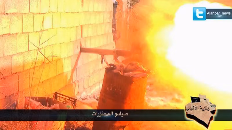 tên lửa, súng phòng không, bích kích pháo, pháo tự hành, máy bay chiến đấu, mạng xã hội, súng máy, IS, phiến quân, Nhà nước Hồi giáo, xe tăng, súng chống tăng, xe bọc thép