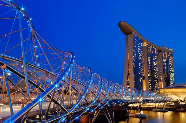 ve dep nhu mo cua 16 cay cau tren the gioi hinh anh 3