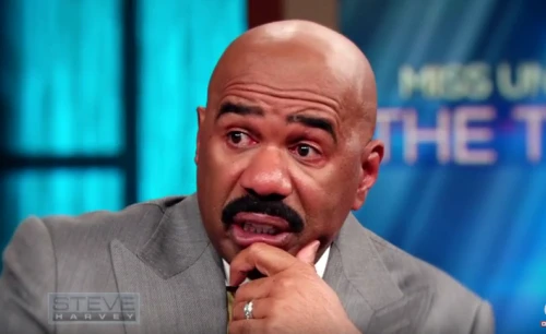 Hoa hậu Colombia tha thứ lỗi lầm cho MC "thảm họa" Steve Harvey