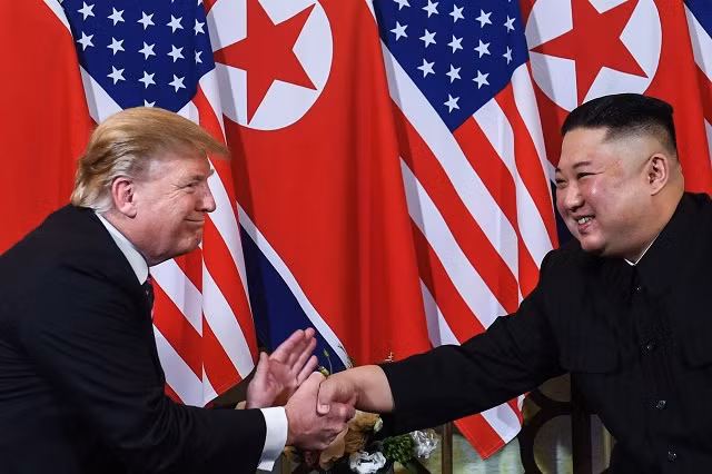 TT Trump và Chủ tịch Kim Jong-un tại thượng đỉnh ở Hà Nội