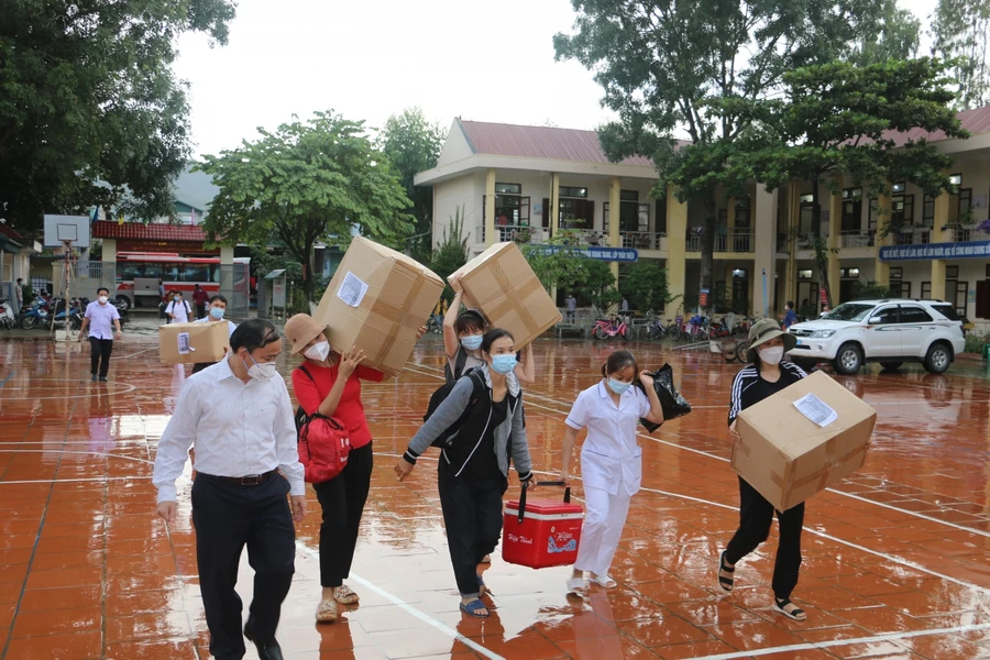 Điện Biên phát hiện thêm 2 học sinh dương tính với SARS-CoV-2. Ảnh: Tuấn Anh