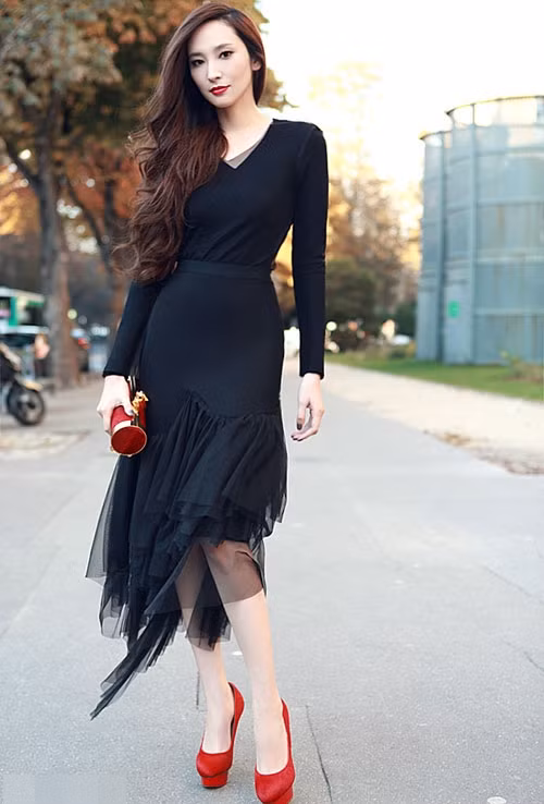 Nhan sắc siêu mẫu xứ Đài mang bầu để 