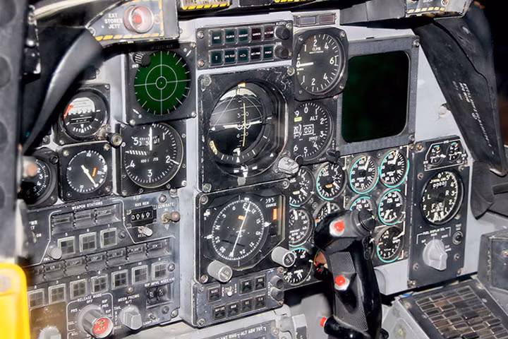 Sức mạnh cường kích "lợn lòi" A-10 Thunderbolt II