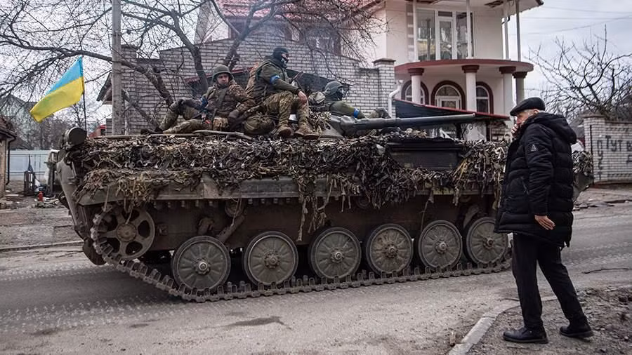 Lực lượng Ukraine.