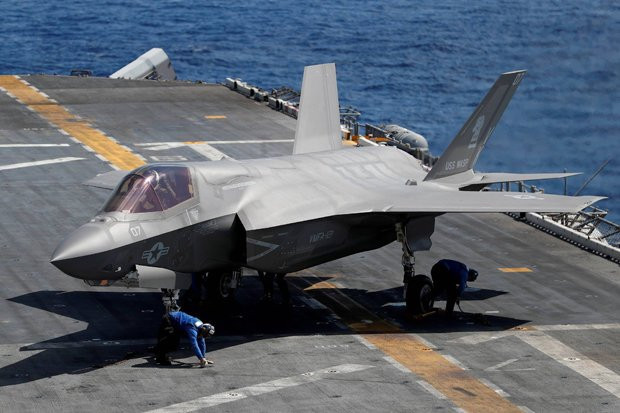 Nhật Bản đang mua chiến đấu cơ tàng hình Lockheed Martin F-35B