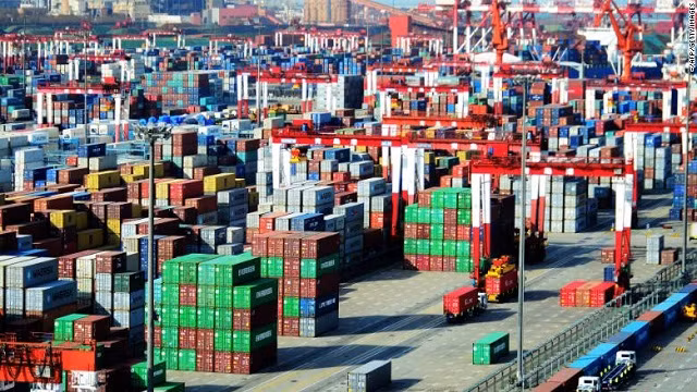 Hàng hóa cập cảng ở Sơn Đông, Trung Quốc