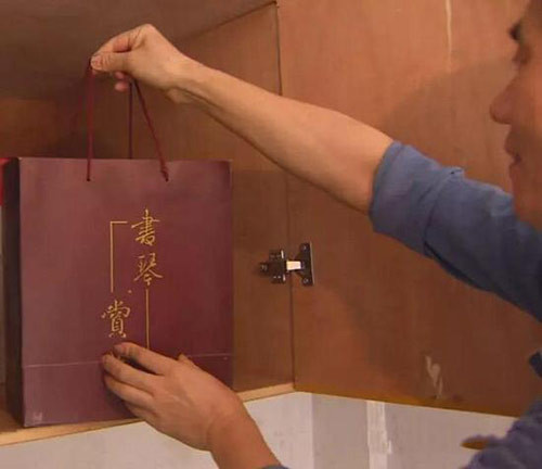 TQ: Giật mình bánh Trung thu để 10 năm vẫn không hỏng - 4