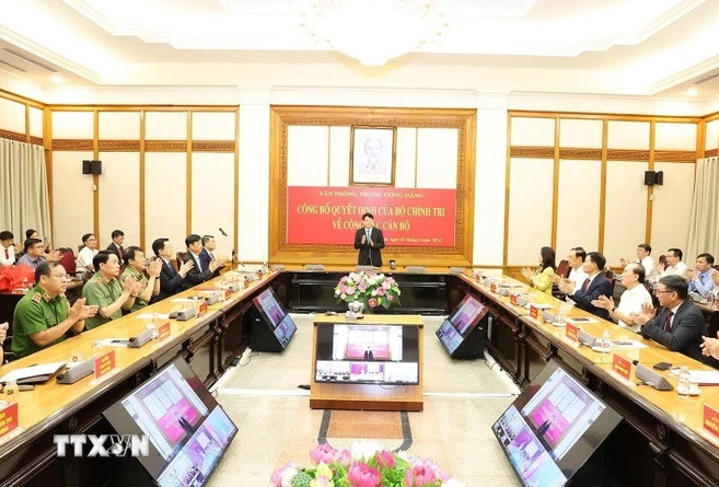 Đại tướng Lương Cường, Ủy viên Bộ Chính trị, Thường trực Ban Bí thư phát biểu tại buổi lễ. (Ảnh: Trí Dũng/TTXVN) Đại tướng Lương Cường, Ủy viên Bộ Chính trị, Thường trực Ban Bí thư phát biểu tại buổi lễ. (Ảnh: Trí Dũng/TTXVN)