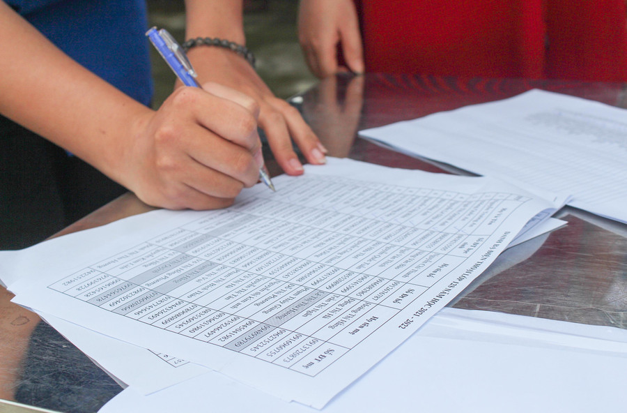 Danh sách thí sinh được lập với đầy đủ thông tin liên lạc với thí sinh và phụ huynh.