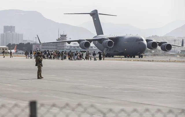 Sân bay quốc tế Kabul.