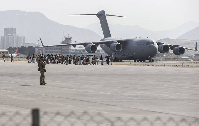 Sân bay quốc tế Kabul.
