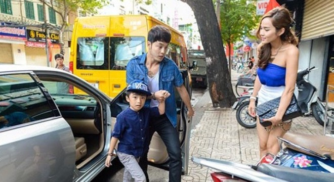 Ưng Hoàng Phúc: Tôi không sợ con riêng của vợ hỗn láo!