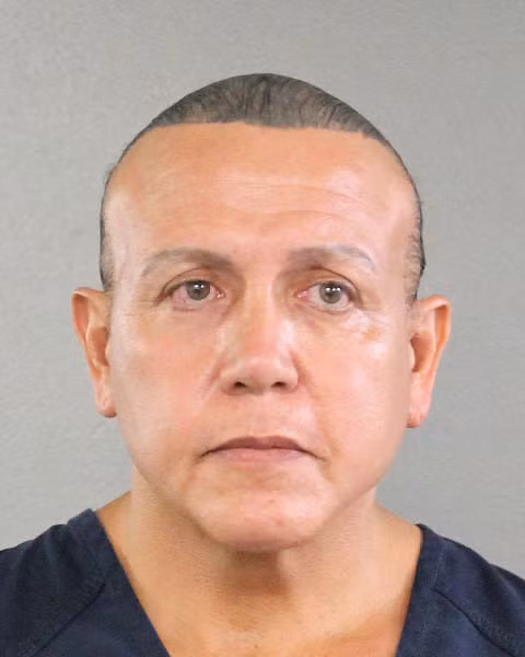 Nghi phạm Cesar Sayoc, 56 tuổi