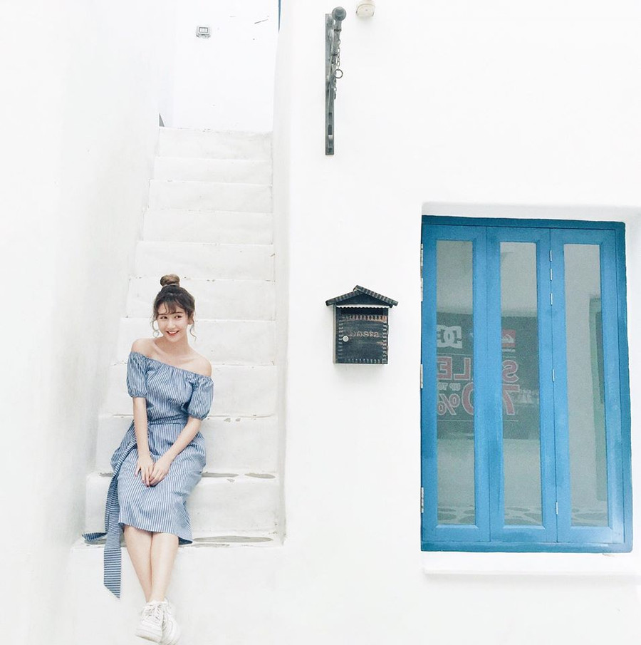 Hot girl Quỳnh Anh Shyn là "trùm" ảnh check-in? ảnh 3 Phong cách chụp đẹp không thua kém gì những blogger về du lịch và thời trang trên thế giới