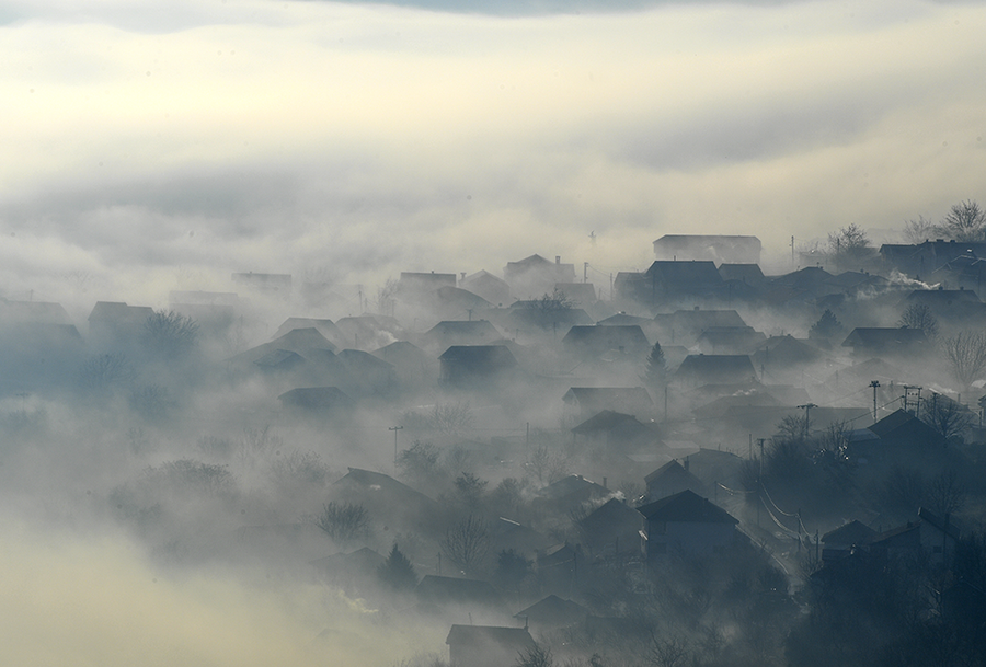 Sương mù dày đặc và ô nhiễm không khí ở Skopje, Macedonia