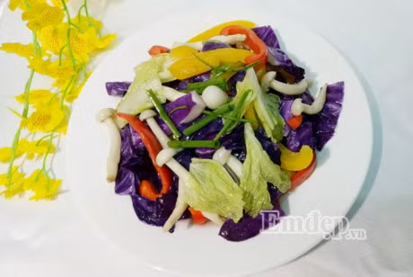 Rau xao ngu sac ruc ro cho bua com nam moi - Anh 5