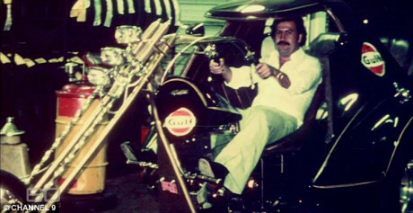 Ông hoàng ma túy Pablo Escobar và cuộc đối đầu với pháp luật - Ảnh 2 Ong hoang ma tuy Pablo Escobar va cuoc doi dau voi phap luat - Anh 2