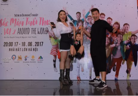 Vo chong Thanh Big Toe cung 18 vu cong nhi lam liveshow nhay mua - Anh 2