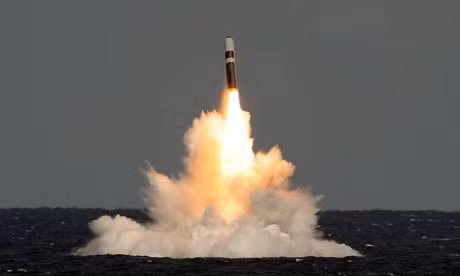 Nhung chuong trinh vu khi dat do nhat lich su My - Anh 8