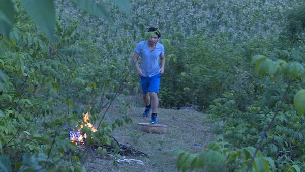 Con gái Minh Khang khóc nức nở vì áy náy với các em 8