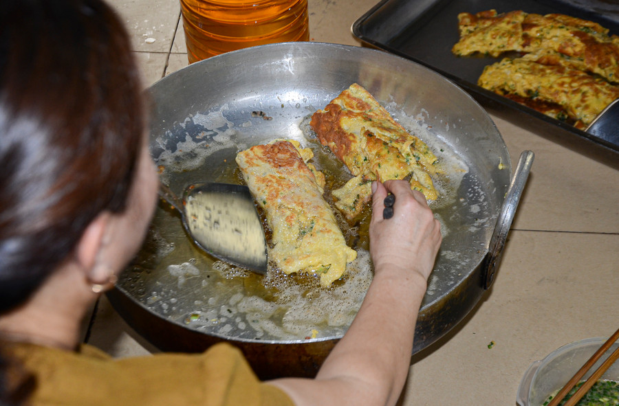 Thực đơn được thay đổi mỗi ngày và đảm bảo đủ dinh dưỡng.