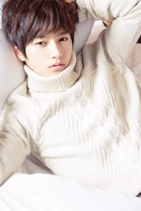 Top 5 than tuong dep trai nhat Han Quoc duoc fan quoc te binh chon - Anh 6