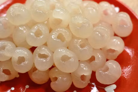 Kham pha cong dung lam dep tuyet voi tu qua nhan - Anh 1