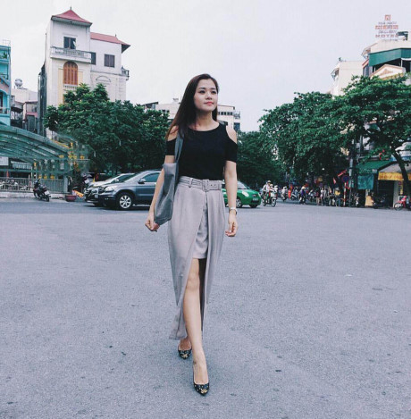 Chị gái Chi Pu, bà mẹ hai con U40 quá xinh khiến hot girl ghen tị - Ảnh 10 Chi gai Chi Pu, ba me hai con U40 qua xinh khien hot girl ghen ti - Anh 10